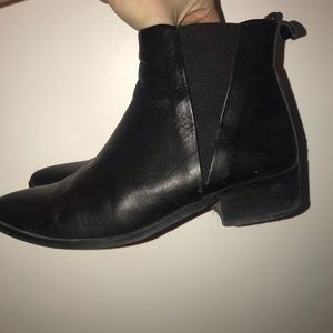 Frank & Oak Ankle Boots
